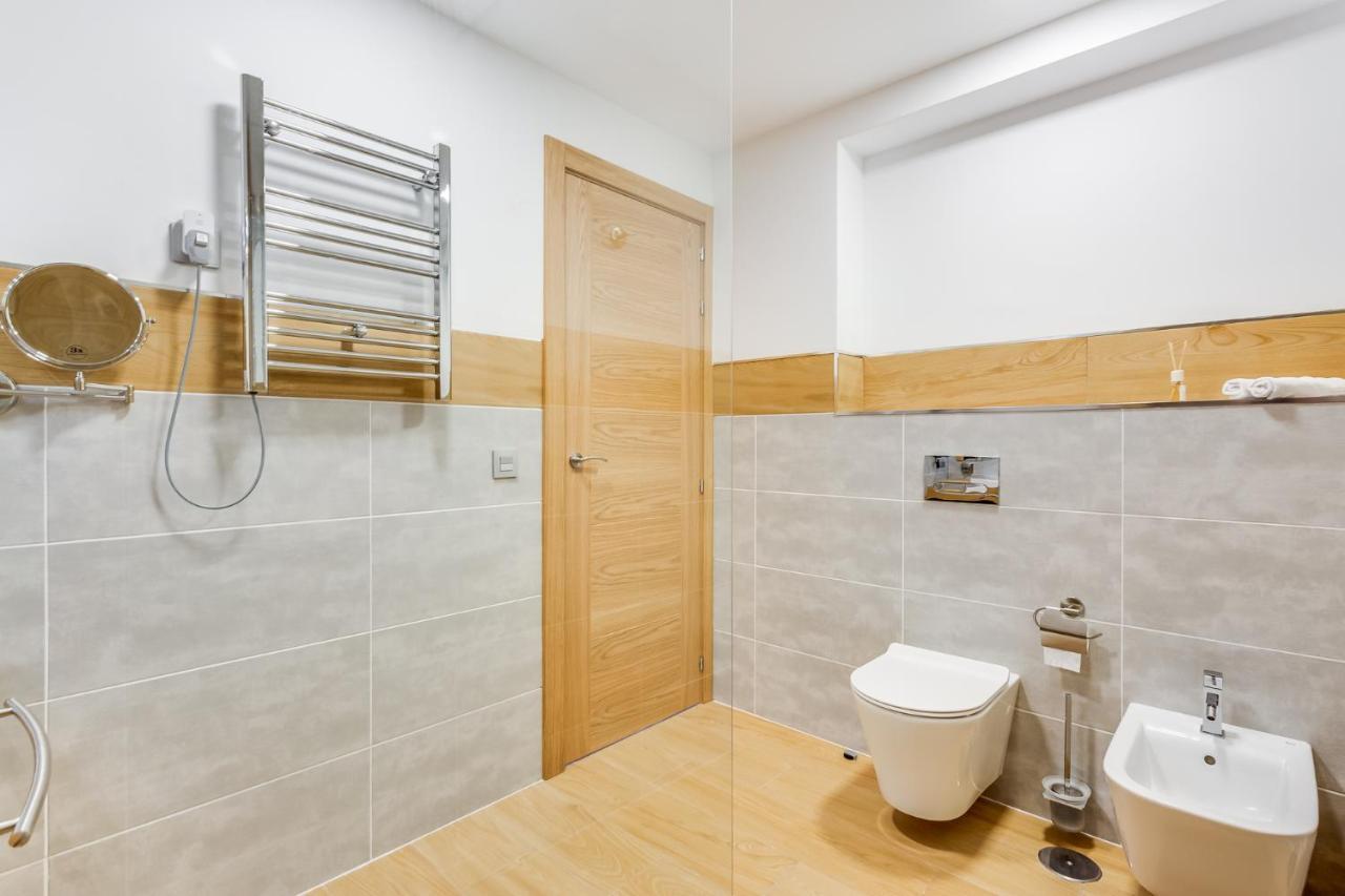 New 1 Bedroom Apartement On The Sea In Marbella. Kültér fotó